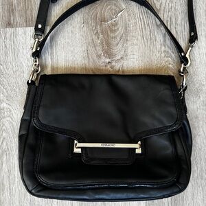 Vintage Coach Black Leather Shoulder Bag Silver Bar Hardware Y2K